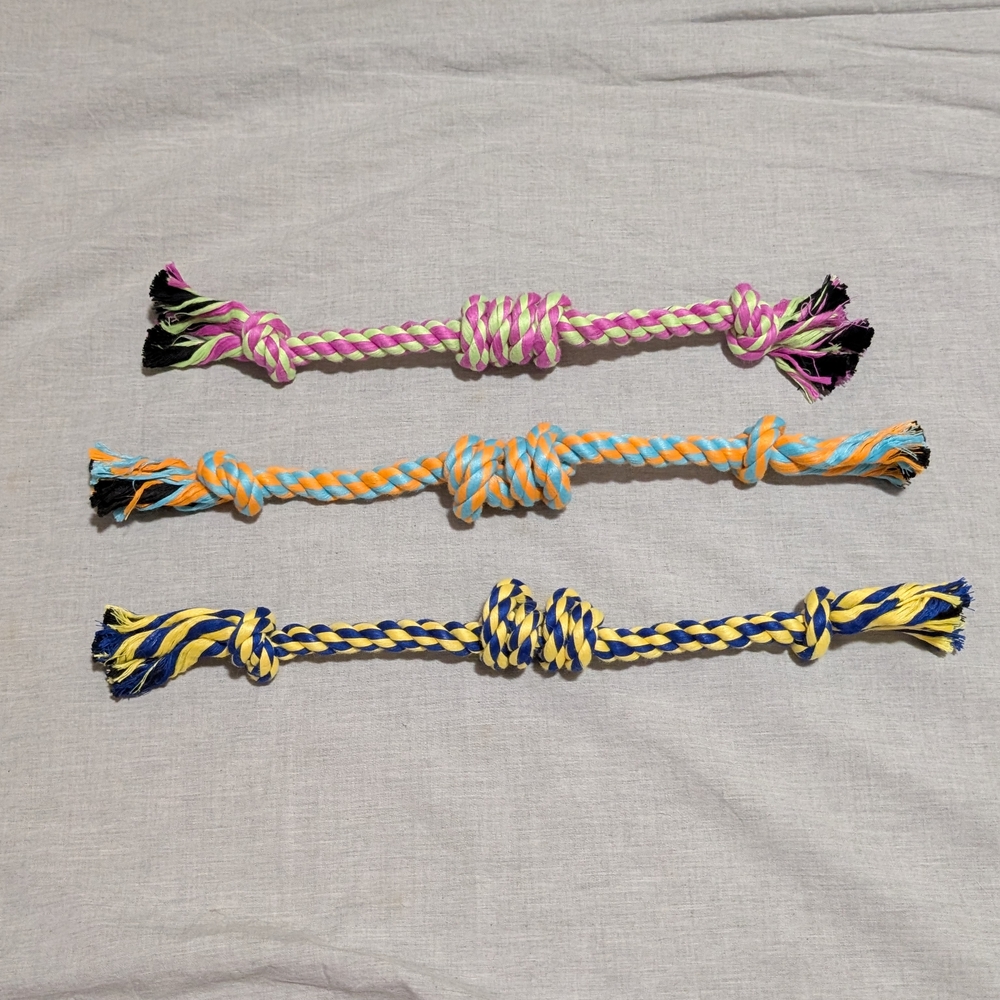Vibrant Rope Dog Toy Collection - Picture 4 of 4